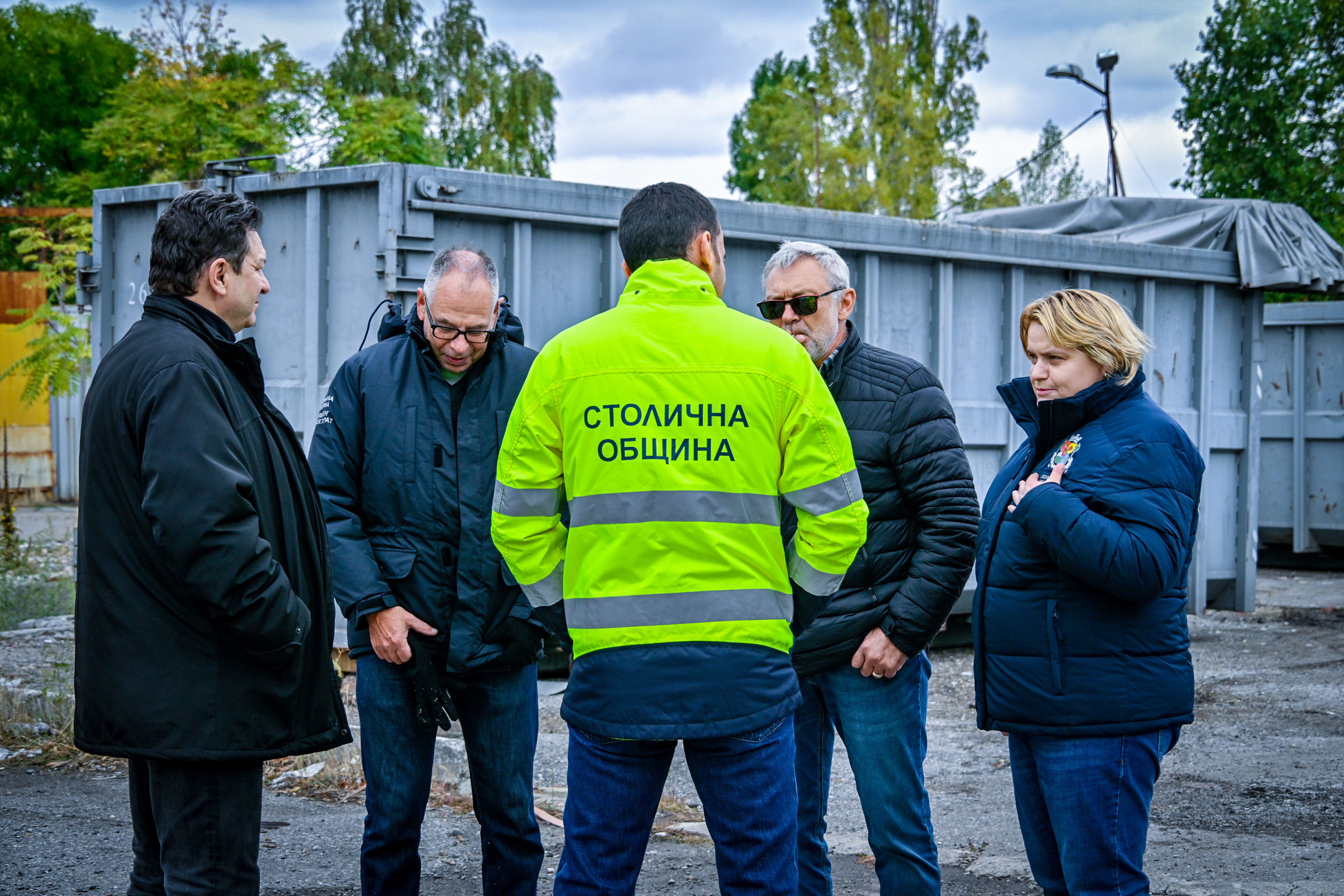 Столичната община въвежда временна организация за сметосъбиране в районите „Люлин“ и „Красно село“-снимка 3