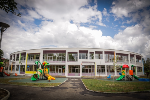 Фандъкова: Нови 67 детски градини изграждаме до 2023 година
