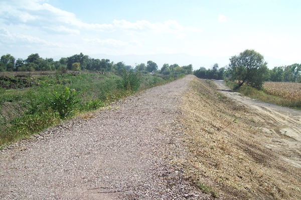 Завърши надграждането и ремонта на дигата на река Лесновска