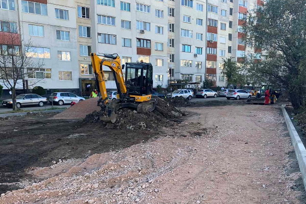 Започна облагородяването на пространство в  „Овча купел“, определено като „кална точка“