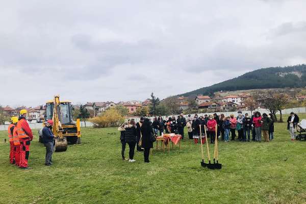 Започна строителството на нова детска градина в район 