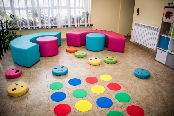 Кметът Йорданка Фандъкова провери обновените ДГ № 90 и 102. ОУ в 