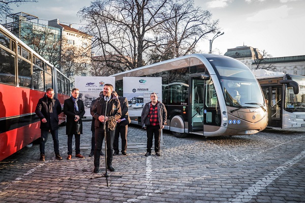 Отбелязваме 120 години градски транспорт в София