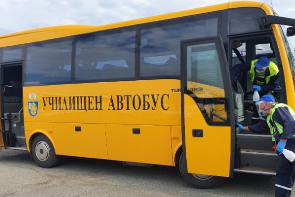 Две ученически автобусни линии ще се движат по пилотен проект в София