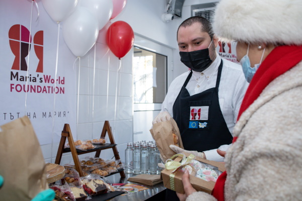 Кухня в Дом „Надежда“ е превърната в център за развитие на трудови умения