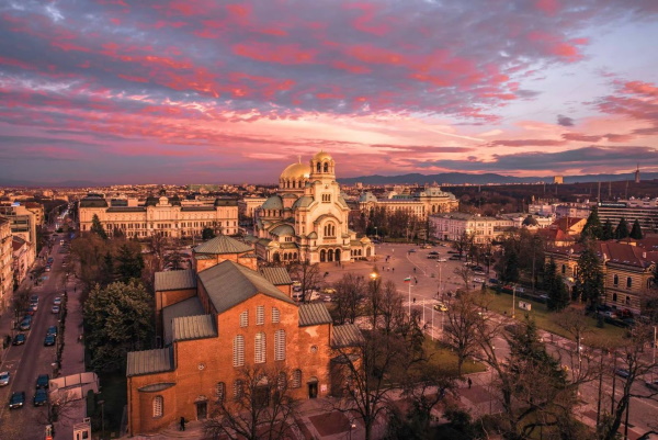 Честит празник, София!