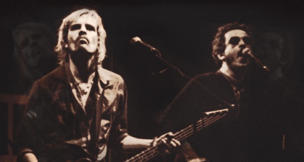 Casual Threesome Acoustic Live на 6 май