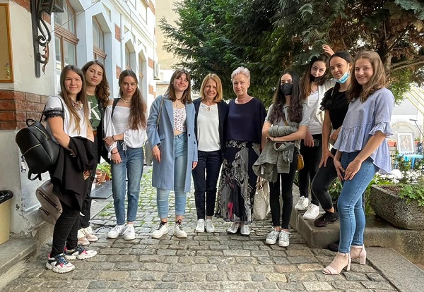 Йорданка Фандъкова връчи Първата наградата в конкурса  „Незабравените лица на спасението“