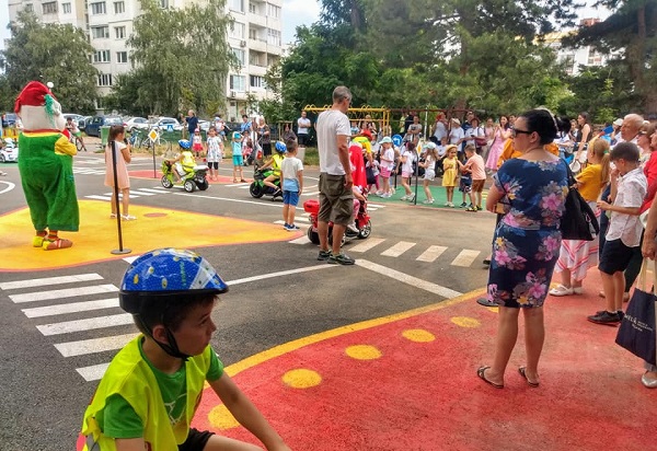 Изградени са 112 интерактивни площадки по безопасност на движението в София