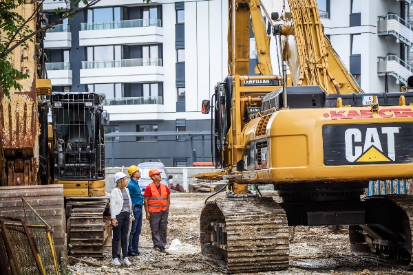 Продължава разчистването на терен за училище и детска градина в „Манастирски ливади-запад“
