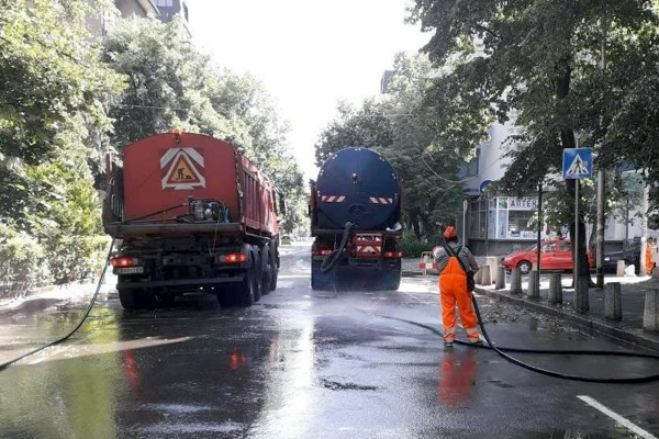 От утре 18 юли  започва поетапно измиване на централни улици район „Средец“ под формата на „карета“