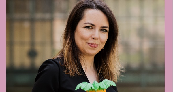 “Предмети на дейност” – изложба в Галерия на открито показва професионалните победи на НПО през лични предмети