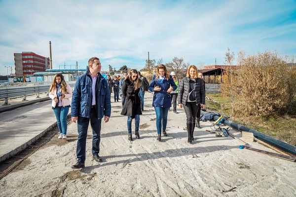 Ремонтират моста над  река Искър при „Курило“