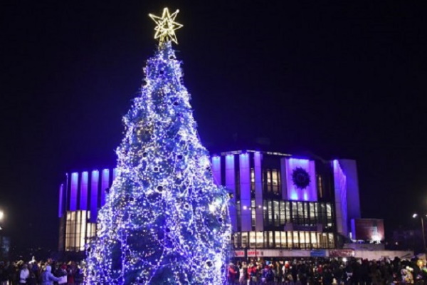 Светлините на елхата на София грейват на 1 декември