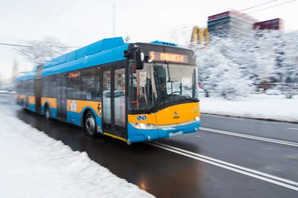 Допълнителни средства за градския транспорт и чистенето в София