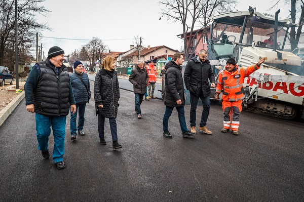 На 23 декември се възстановява движението на автомобили по бул. „Първа българска армия“