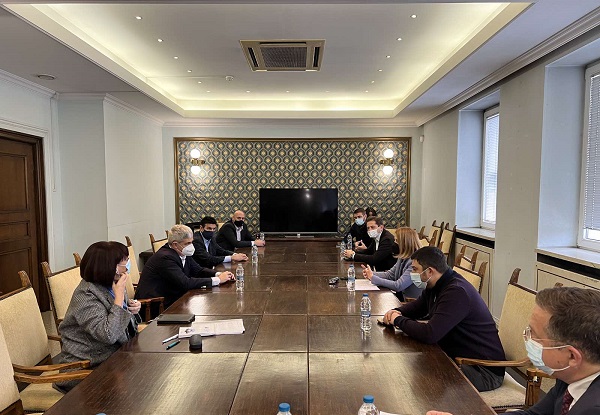 Метрото и електротранспортът не могат да платят сметките си за ток заради ограничения в Закона за публичните финанси