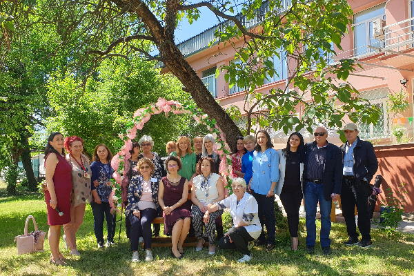 За година Банката за майчина кърма е помогнала на 60 бебета