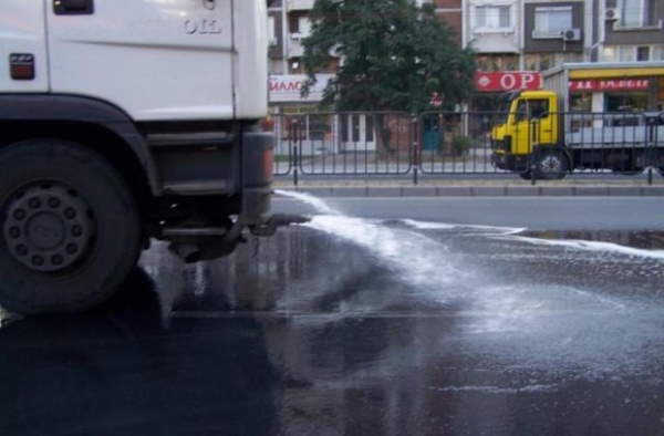 От 1 юни започва поетапно миене на  карета от столични улици