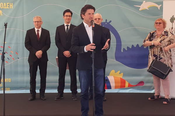 Започна Пролетният базар на книгата и Софийски международен литературен фестивал за деца и младежи