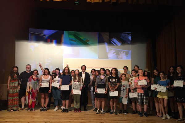 Боршош откри прожекция на филми, създадени от младежи