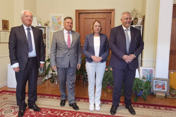 Кметът на София Йорданка Фандъкова се срещна с  управителя на Бейрут Маруан Аббуд