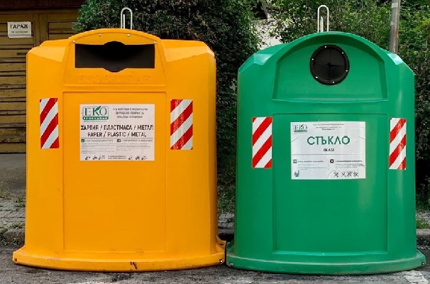 Повече контейнери за разделно събиране в район 