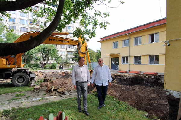 Започна изграждането на нов корпус към детска ясла № 51 в „Красна поляна“