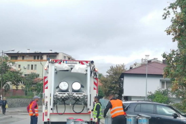 Сметосъбирането в районите „Витоша“ и „Овча купел“ се извършва от нова почистваща фирма