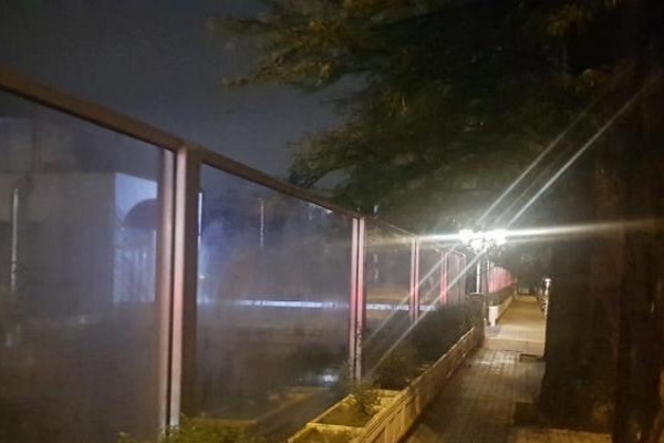 Столичният инспекторат създаде организация за почистване на предпазните пана на езерото “Ариана”