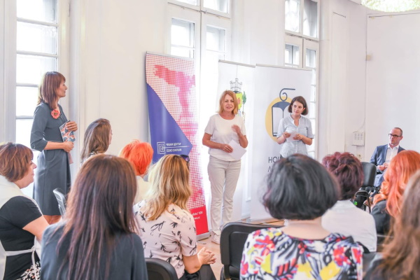 Кметът Фандъкова откри „Нощта на литературата“ в София