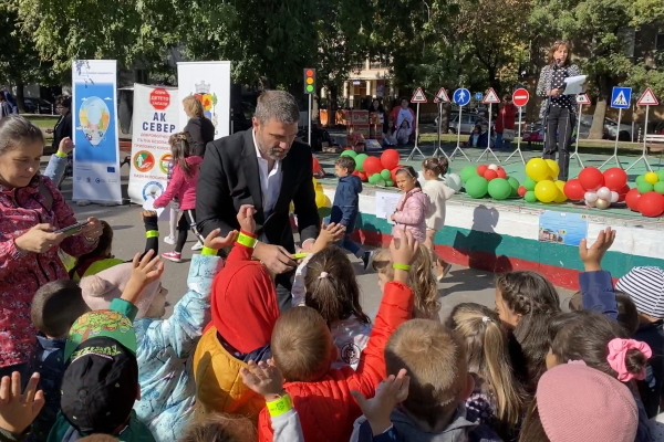 Район „Сердика“ проведе детски празник по безопасност на движението