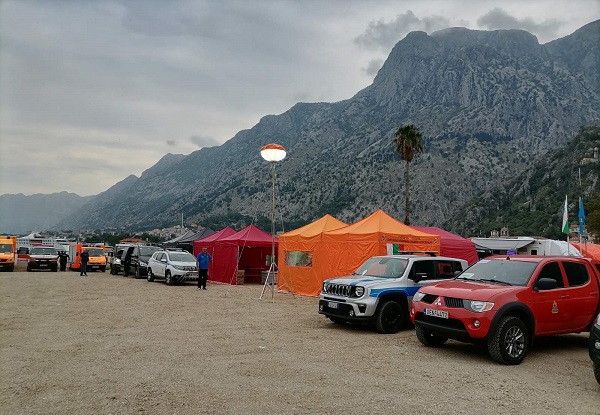 Аварийните екипи на Столична община участват в международно учение в Черна гора