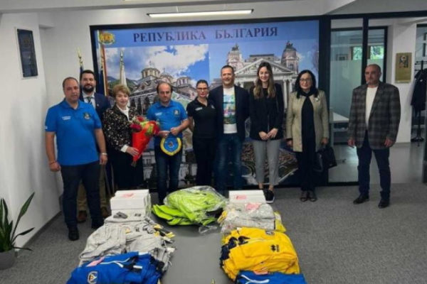Столичната община съвместно с посолството на България в Черна гора направиха дарение за децата от Подгорица
