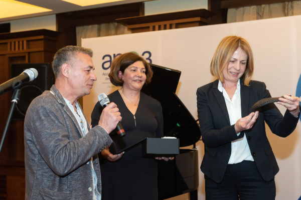 Йорданка Фандъкова получи Награда от Асоциацията на пациентите с онкологични заболявания