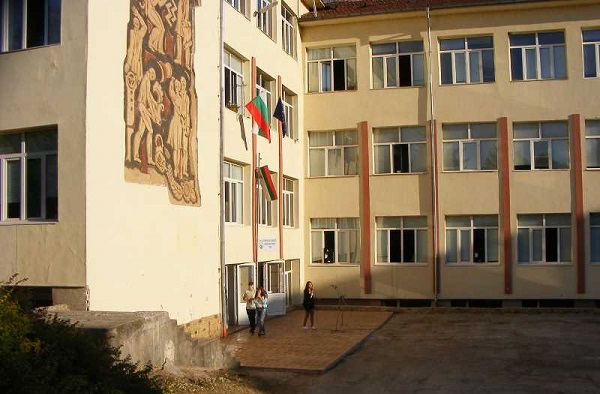 55. Средно училище 