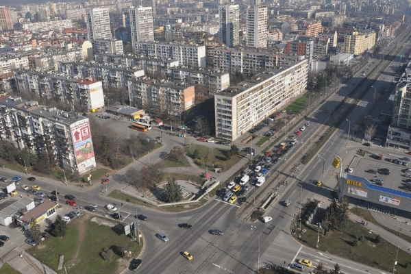 Затваря се за реконструкция участък от ул. „Емилиян Станев“