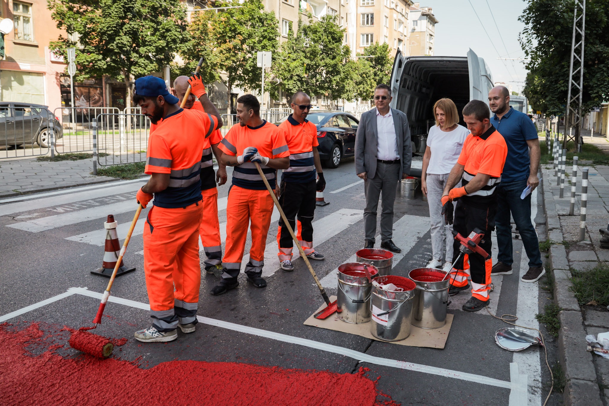 На 15 ключови пътни артерии се поставя специална настилка за намаляване на скоростта