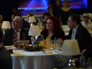 Благотворителен концерт-спектакъл „Новогодишна приказка” по БНТ