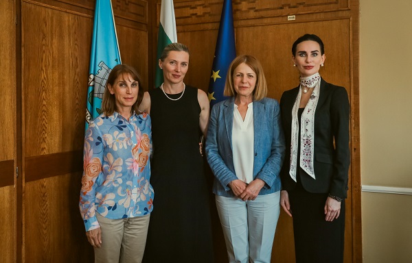 Кметът на София Йорданка Фандъкова проведе онлайн разговор с кмета на Киев Виталий Кличко