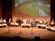 Първото театрално ателие за възрастни от социални институции представи спектакъла На бяло сладко