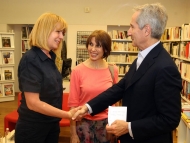 Bernard Blistène, Director of the Museum “Georges Pompidou” and the Mayor Yordanka Fandakova discussed the possibilities for Sofia to present Bulgarian art in Paris