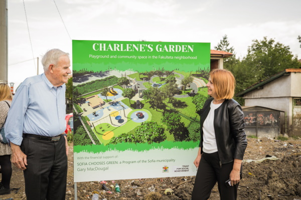 Кметът Фандъкова, „Америка за България“ и “Тръст за социална алтернатива” дадоха старт на изграждане на зелено пространство с детска площадка в кв. „Факултета“
