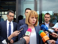Фандъкова: Спестени са над 1000 кг вредни емисии във въздуха с работата на единия електробус в София