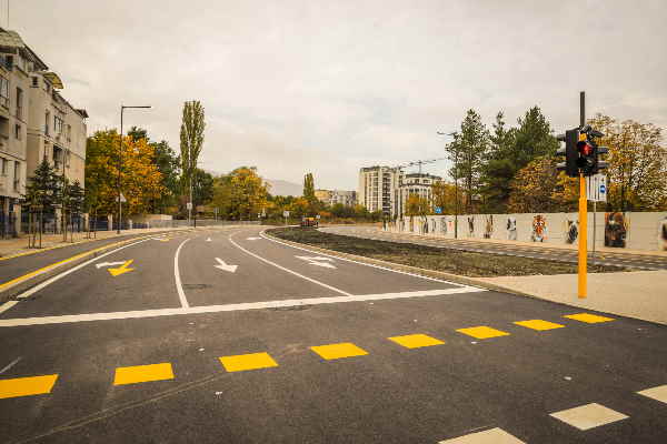 От утре се пуска движението по новия бул. “Филип Кутев“, съобщи кметът Фандъкова