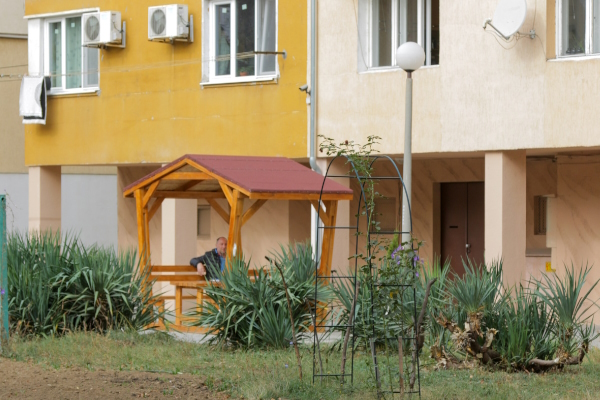 Изграждат се зелени споделени пространства в „Захарна фабрика“