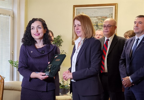 Кметът на София Йорданка Фандъкова се срещна с президента на Косово Вьоса Османи-Садри-2