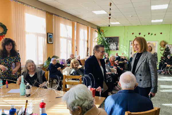 Столичната община организира посрещането на Коледа и Нова година във всички социални домове с празнични ястия за вечеря