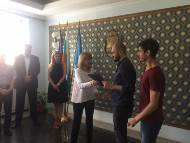 Кметът Фандъкова връчи наградите на победителите във втория Хакатон