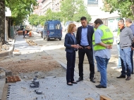 Кметът Фандъкова провери реконструкцията на бул. ”Княз Александър Дондуков”